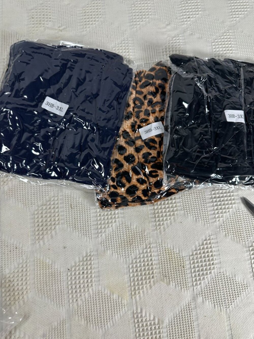 HLTPRO 3-Pack Plus-Size Womens Yoga Running Shorts 3XL Black Leopard Navy NWT